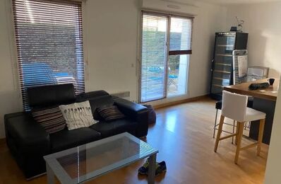 location appartement 1 365 € CC /mois à proximité de Les Lilas (93260)