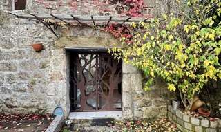 Maison 4 Pièces 72 m² à vendre à Vallées-d'Antraigues-Asperjoc (07530)