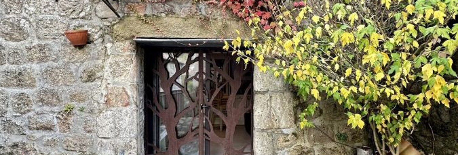 Maison 4 Pièces 72 m² à vendre à Vallées-d'Antraigues-Asperjoc (07530)