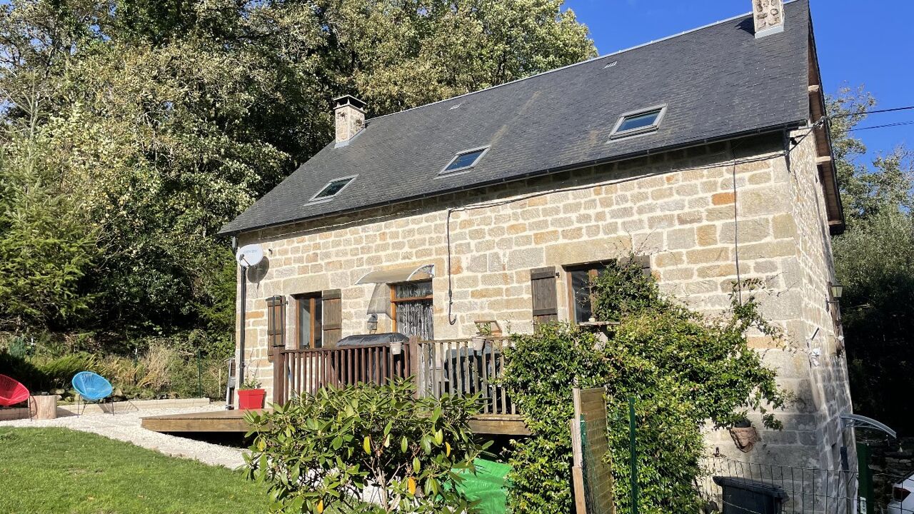 maison 6 pièces 167 m2 à vendre à Saint-Hilaire-les-Courbes (19170)