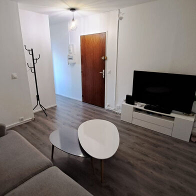 Appartement 4 pièces 440 €