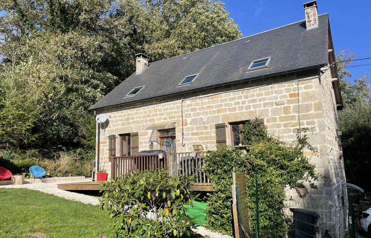 maison 6 pièces 167 m2 à vendre à Saint-Hilaire-les-Courbes (19170)