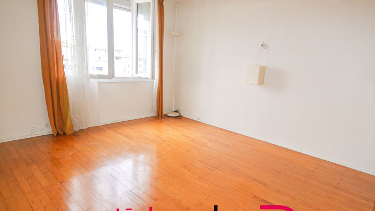 appartement 3 pièces 54 m2 à vendre à Lyon 7 (69007)