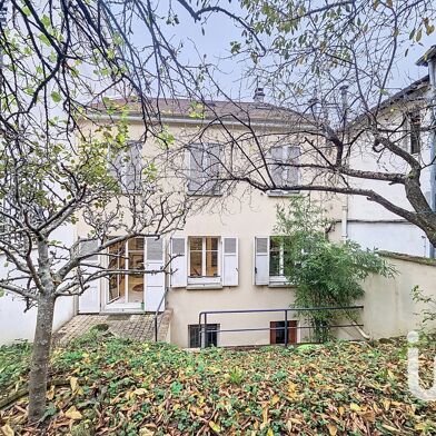 Maison 6 pièces 900000 €