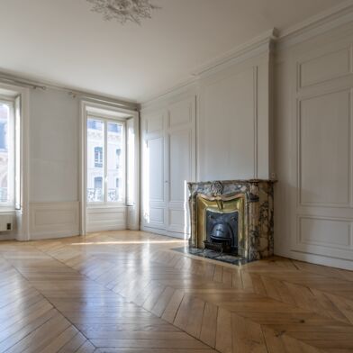 Appartement 5 pièces 130 m²