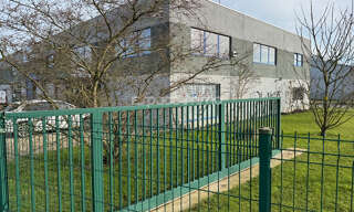 Commerce  485 m² à vendre à Eslettes (76710)