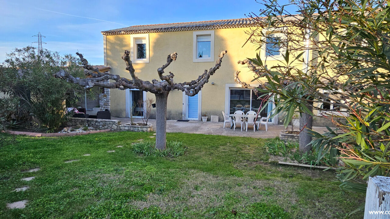 maison 10 pièces 240 m2 à vendre à Carpentras (84200)