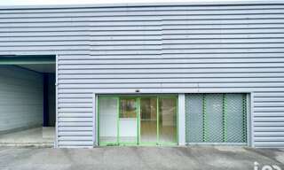 Commerce  300 m² à louer à Orvault (44700)