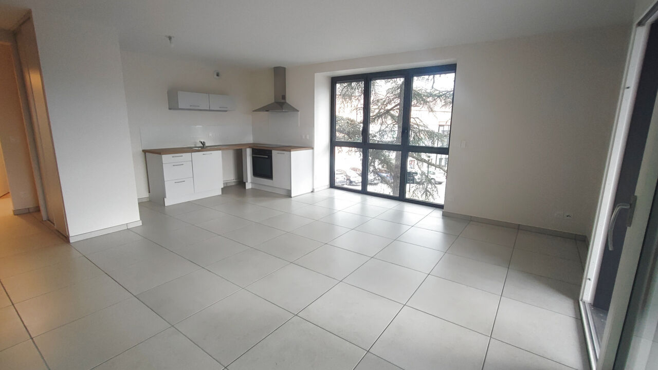 appartement 3 pièces 74 m2 à louer à Saint-Galmier (42330)