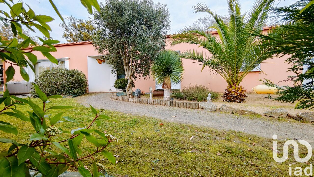 maison 6 pièces 120 m2 à vendre à Saint-Avaugourd-des-Landes (85540)