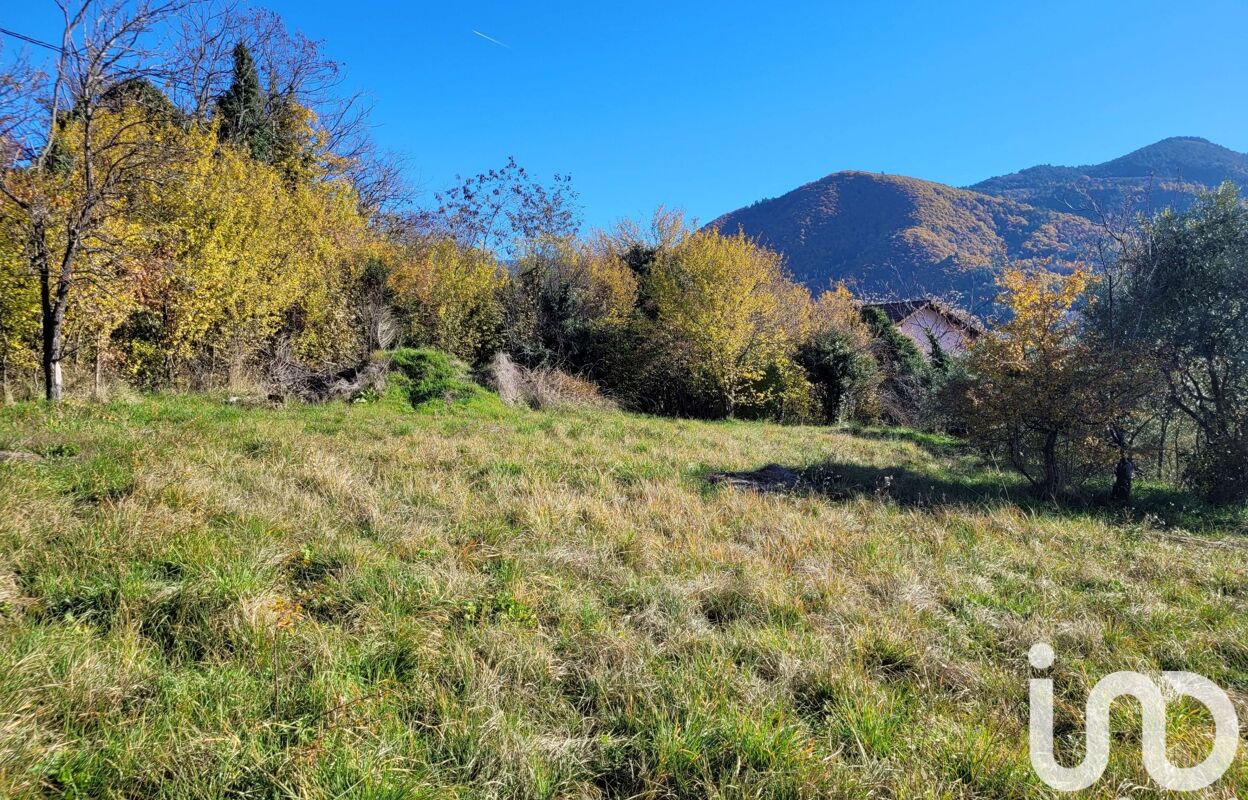 terrain  pièces 1631 m2 à vendre à Digne-les-Bains (04000)