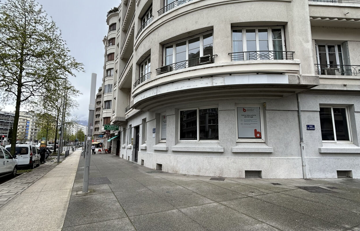 bureau  pièces 122 m2 à vendre à Grenoble (38100)