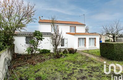 vente maison 162 000 € à proximité de Saint-Hilaire-de-Loulay (85600)