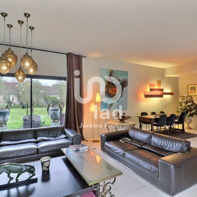 Maison 7 pièces 868000 €