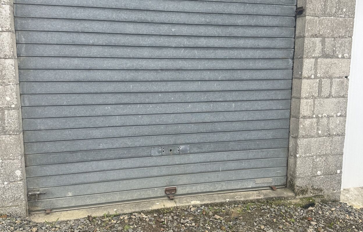 garage  pièces 17 m2 à vendre à La Haye-Pesnel (50320)