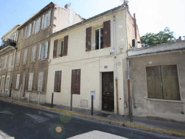 Marseille 7ème - Place du 4 Septembre / Rue Chateaubriand - I... — photo du bien