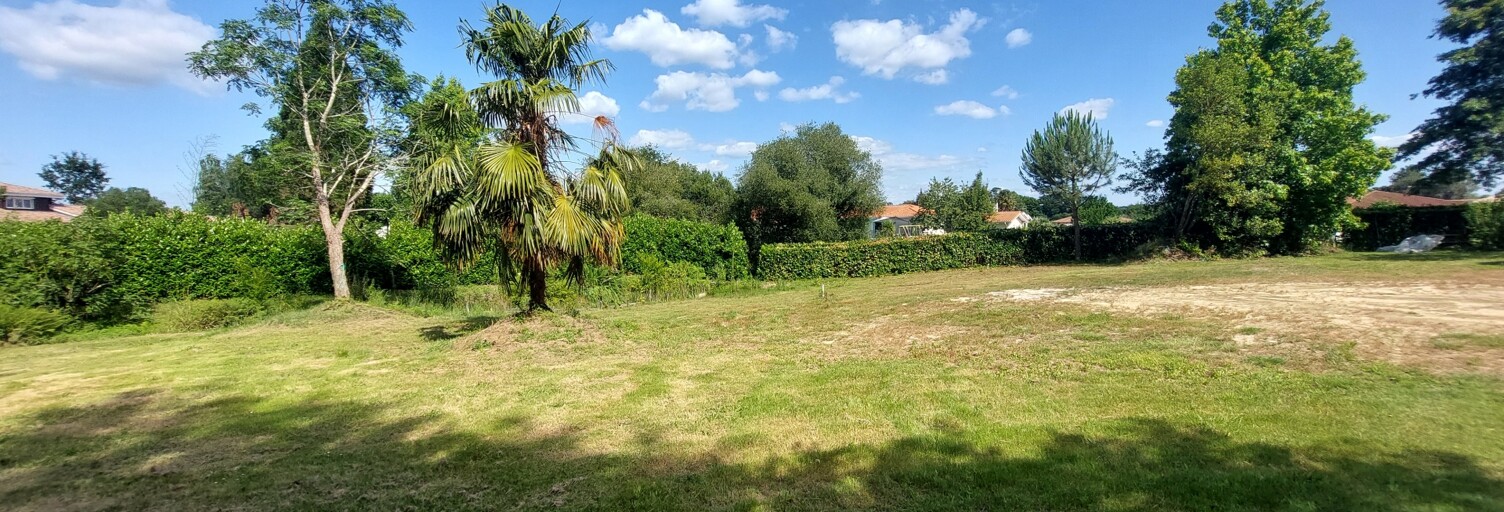 Terrain  4035 m² à vendre à Saugnac-et-Cambran (40180)