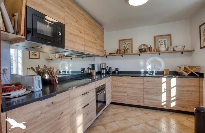 Maison en pierre de 7 pièces principales — photo 3