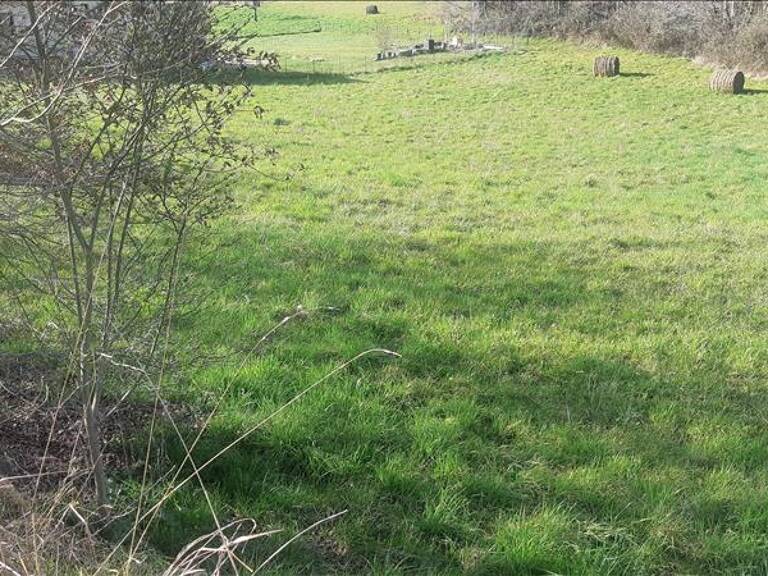 Terrain à bâtir de 0 pièces principales — photo 1