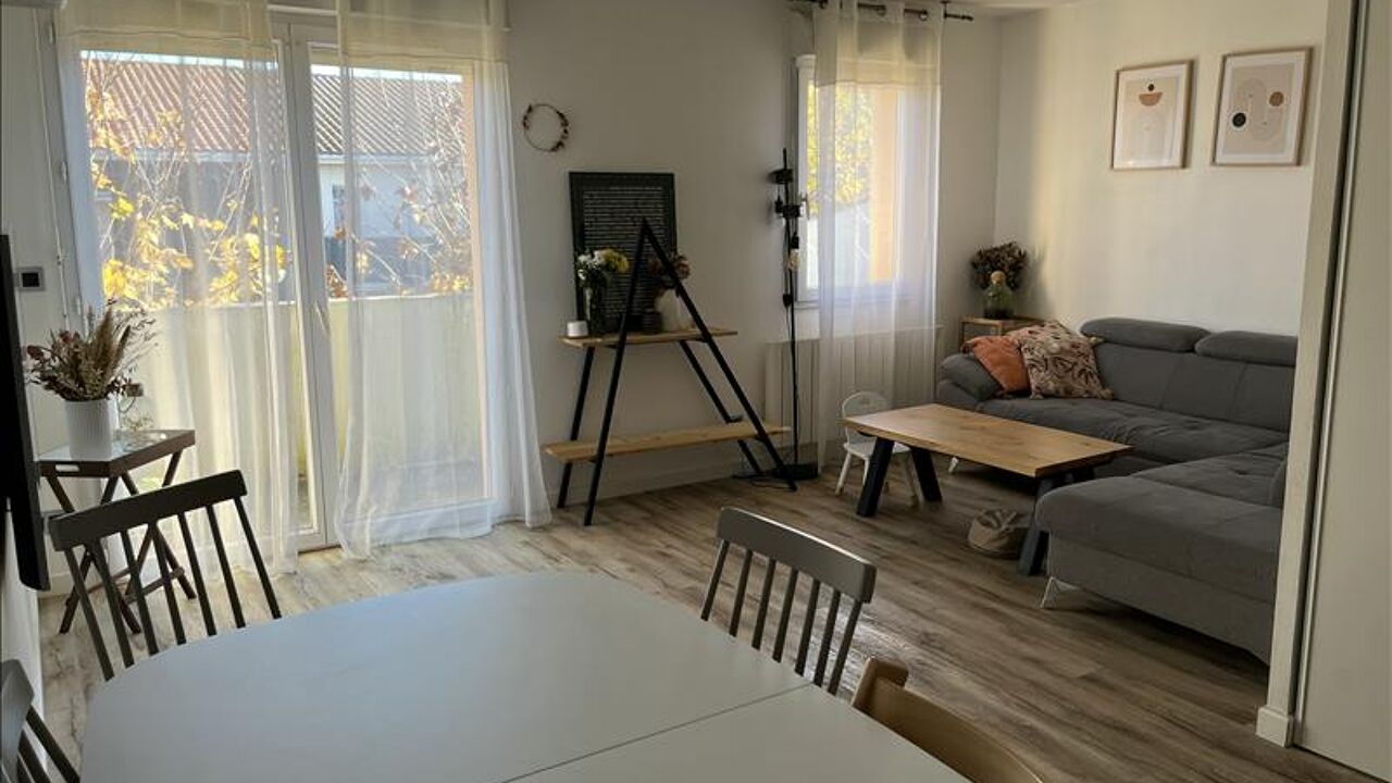 appartement 3 pièces 64 m2 à vendre à Montrabé (31850)