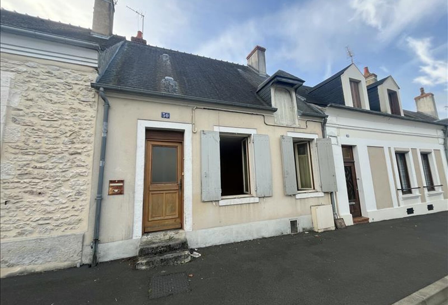 Vente maison 3 pièces 62 m² Mehun-sur-Yèvre (18500) — photo 1