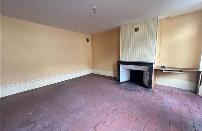 Vente maison 3 pièces 62 m² Mehun-sur-Yèvre (18500) — photo 2