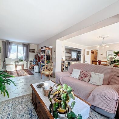 Maison 7 pièces 327900 €