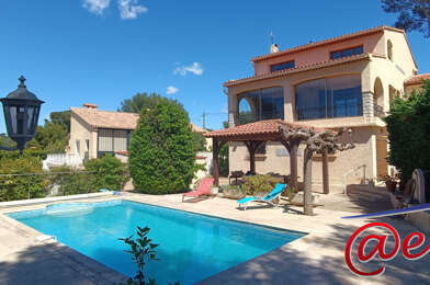 Maison 8 pièces 897800 €