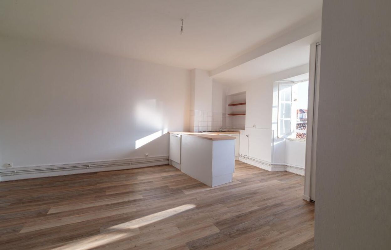 appartement 1 pièces 25 m2 à vendre à La Rochelle (17000)