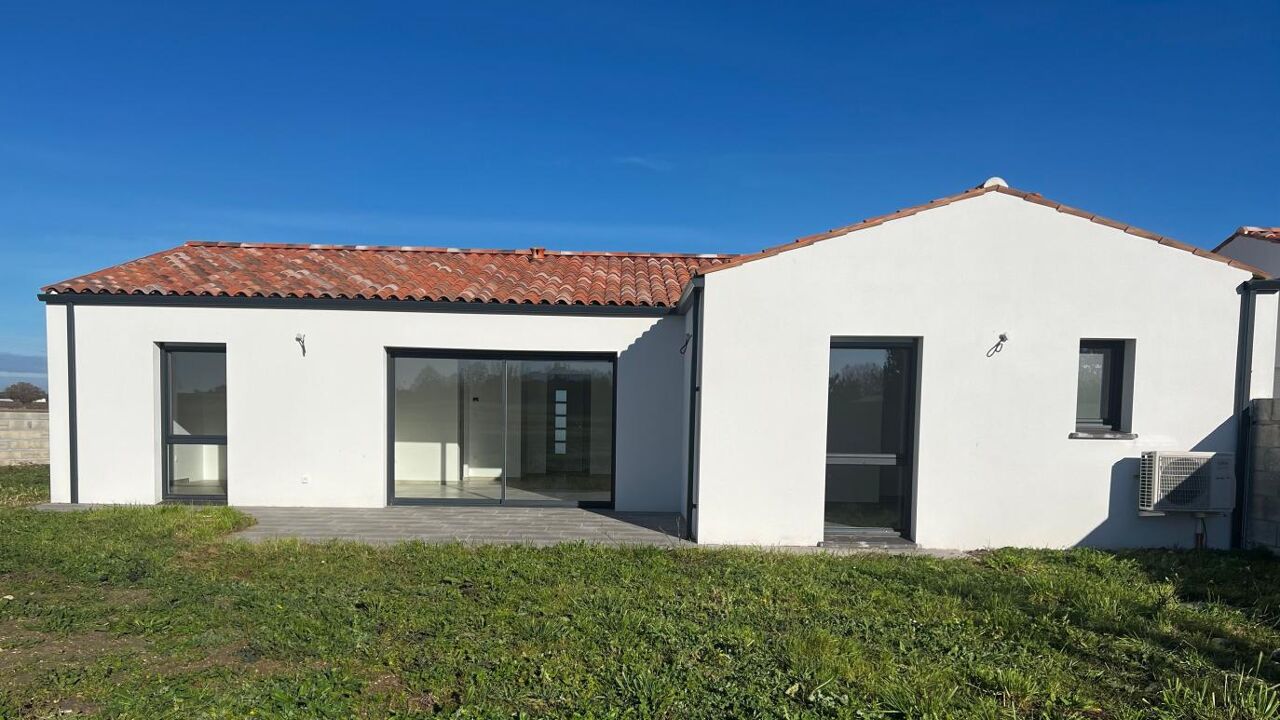 maison 4 pièces 107 m2 à vendre à Épargnes (17120)