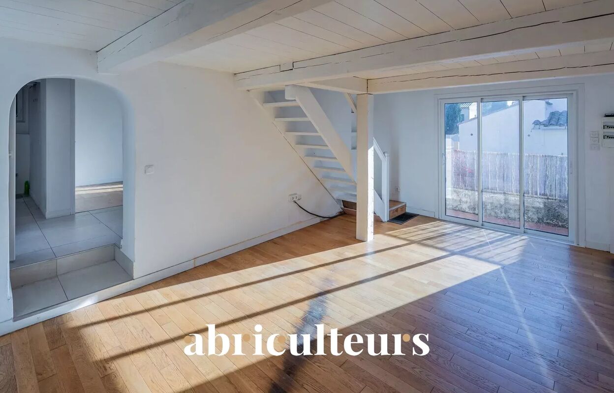 maison 4 pièces 64 m2 à vendre à Saint-Raphaël (83530)