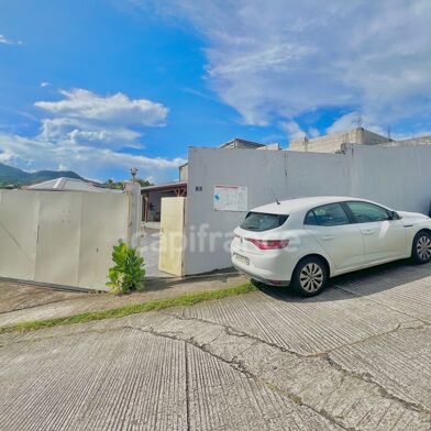 Immeuble  902044 €