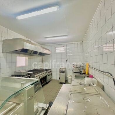 Immeuble  902044 €