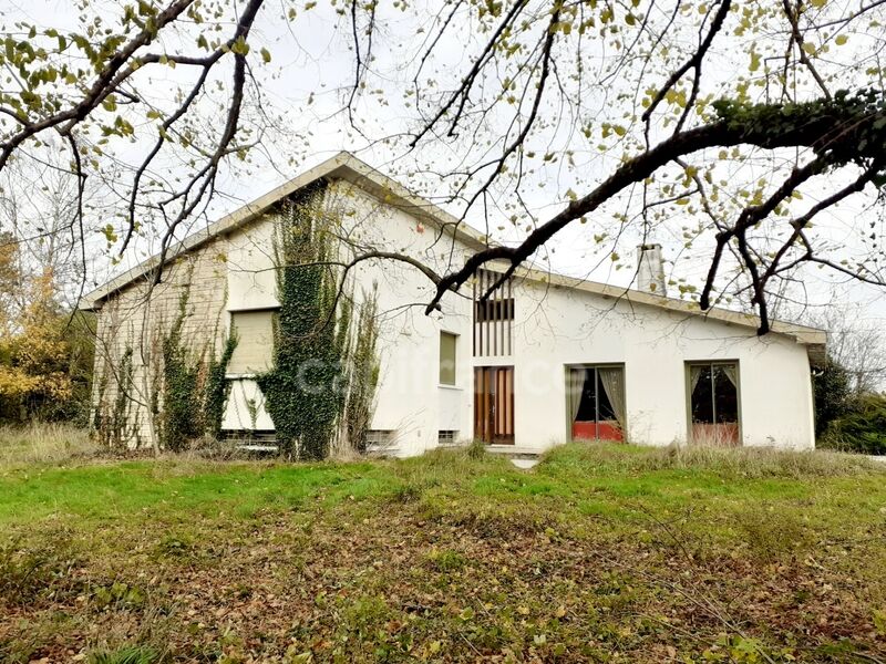 Villa / Maison 7 pièces  à vendre Saint-Julien-l'Ars 86800