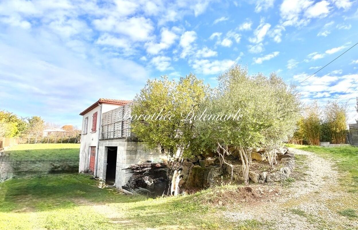 maison 4 pièces 78 m2 à vendre à Saint-Jean-d'Angély (17400)