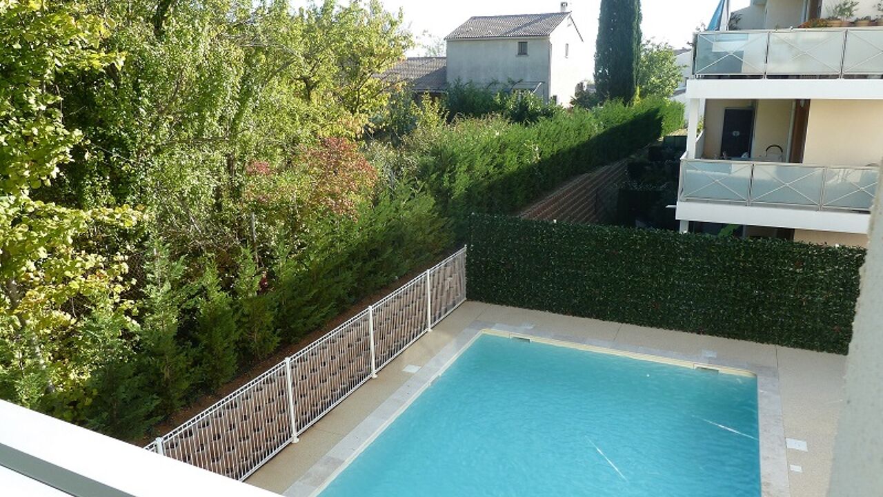 appartement 3 pièces 64 m2 à louer à Seillons-Source-d'Argens (83470)