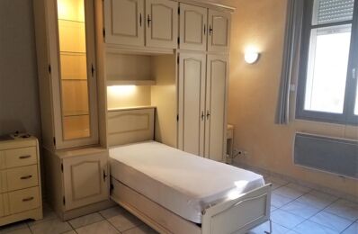 location appartement 530 € CC /mois à proximité de Courthézon (84350)