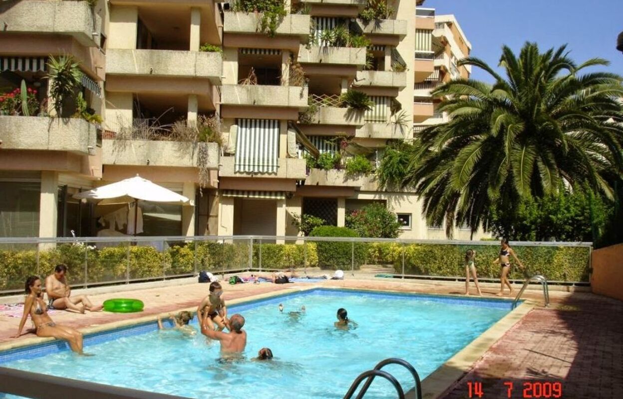 appartement 2 pièces 31 m2 à louer à Roquebrune-Cap-Martin (06190)