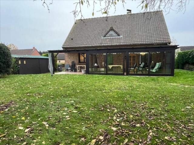 A VENDRE VENDEVILLE, maison individuelle de résidence avec sous- — photo du bien