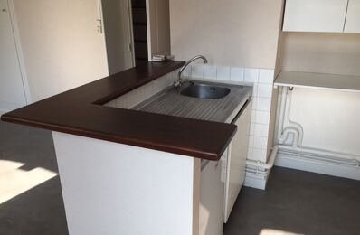 location appartement 470 € CC /mois à proximité de Vertaizon (63910)