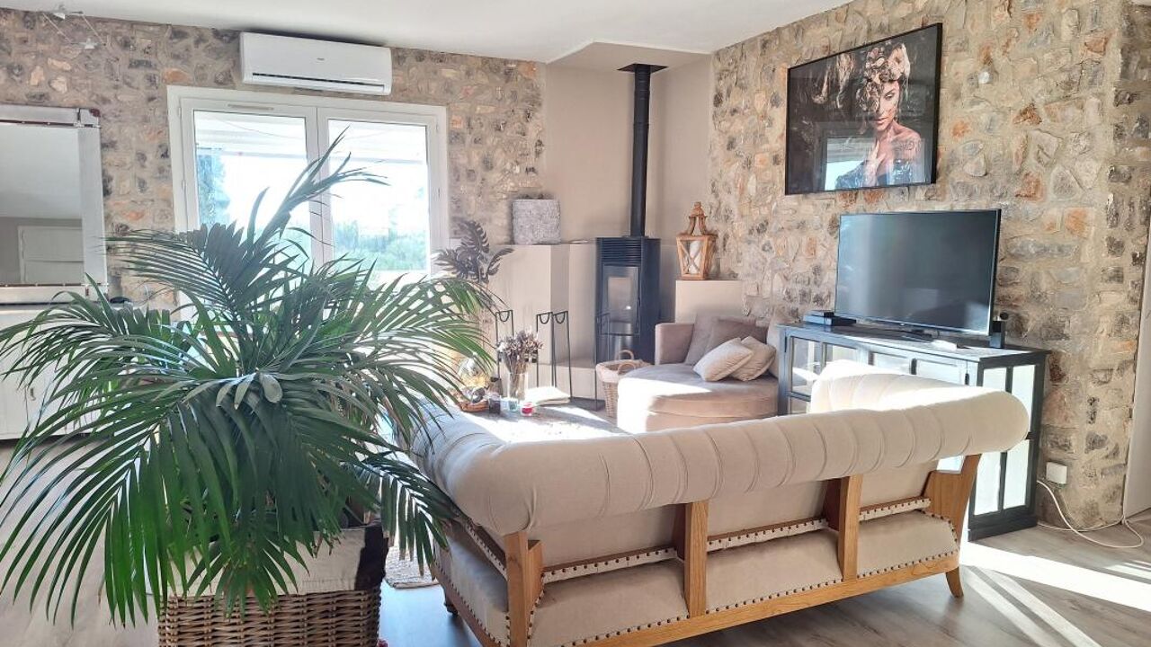 maison 3 pièces 100 m2 à vendre à La Verdière (83560)