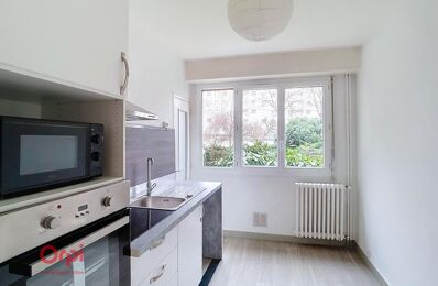 location appartement 950 € CC /mois à proximité de Brains (44830)