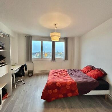 Appartement 5 pièces 210000 €