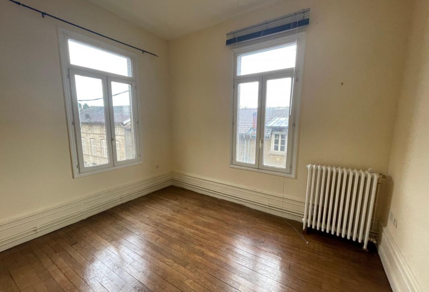 Appartement À Vendre — photo 1