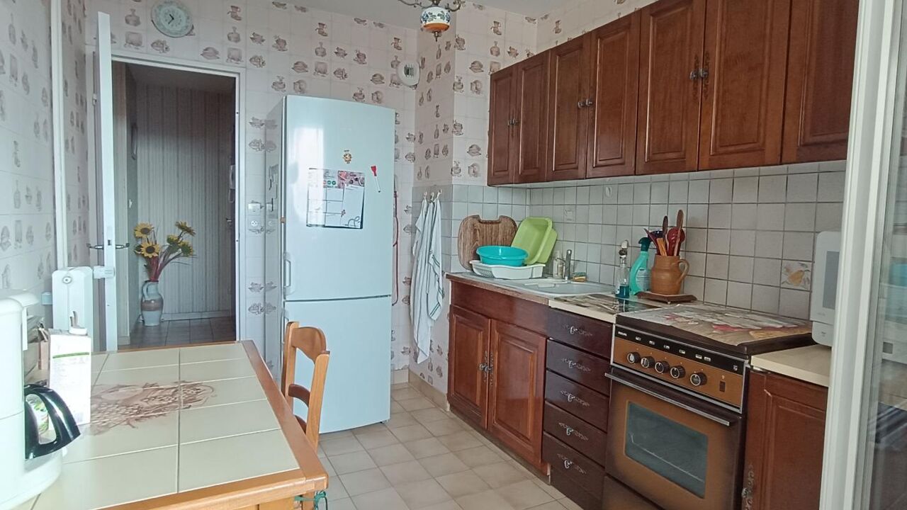 appartement 3 pièces 69 m2 à vendre à Saint-Pierre-des-Corps (37700)