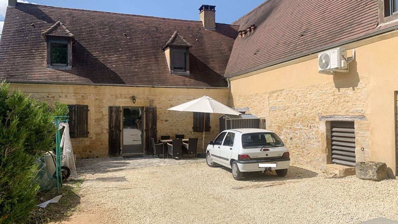 maison 10 pièces 230 m2 à vendre à Sarlat-la-Canéda (24200)