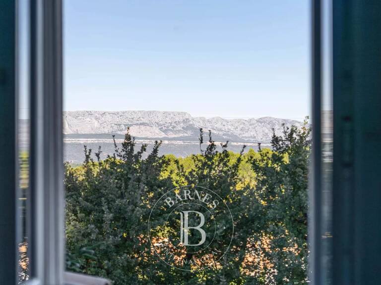 AIX EN PROVENCE SUD - MAISON 5 CHAMBRES - JARDIN - PISCINE - PRO — photo 1