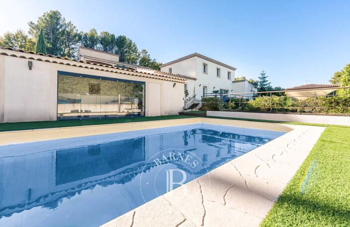 AIX EN PROVENCE SUD - MAISON 5 CHAMBRES - JARDIN - PISCINE - PRO — photo 3