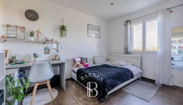 Villa / Maison 8 pièces  à vendre Aix-en-Provence 13100