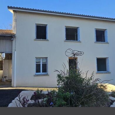 Maison 1 pièce 160 m²